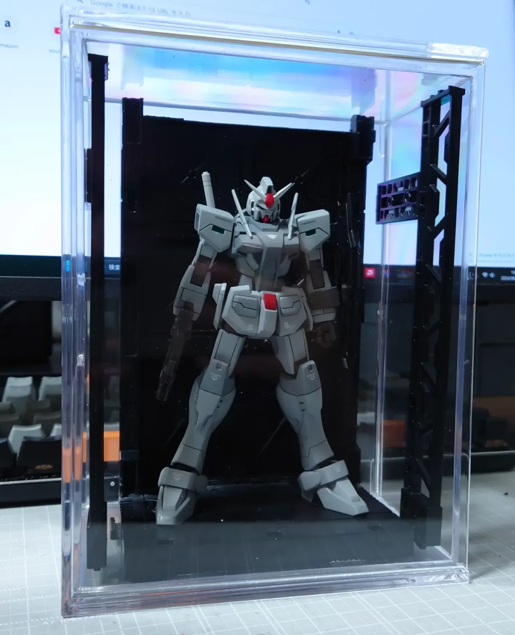 100均！重ねる収納ボックス応用のガンプラディスプレイケース case-custom-x