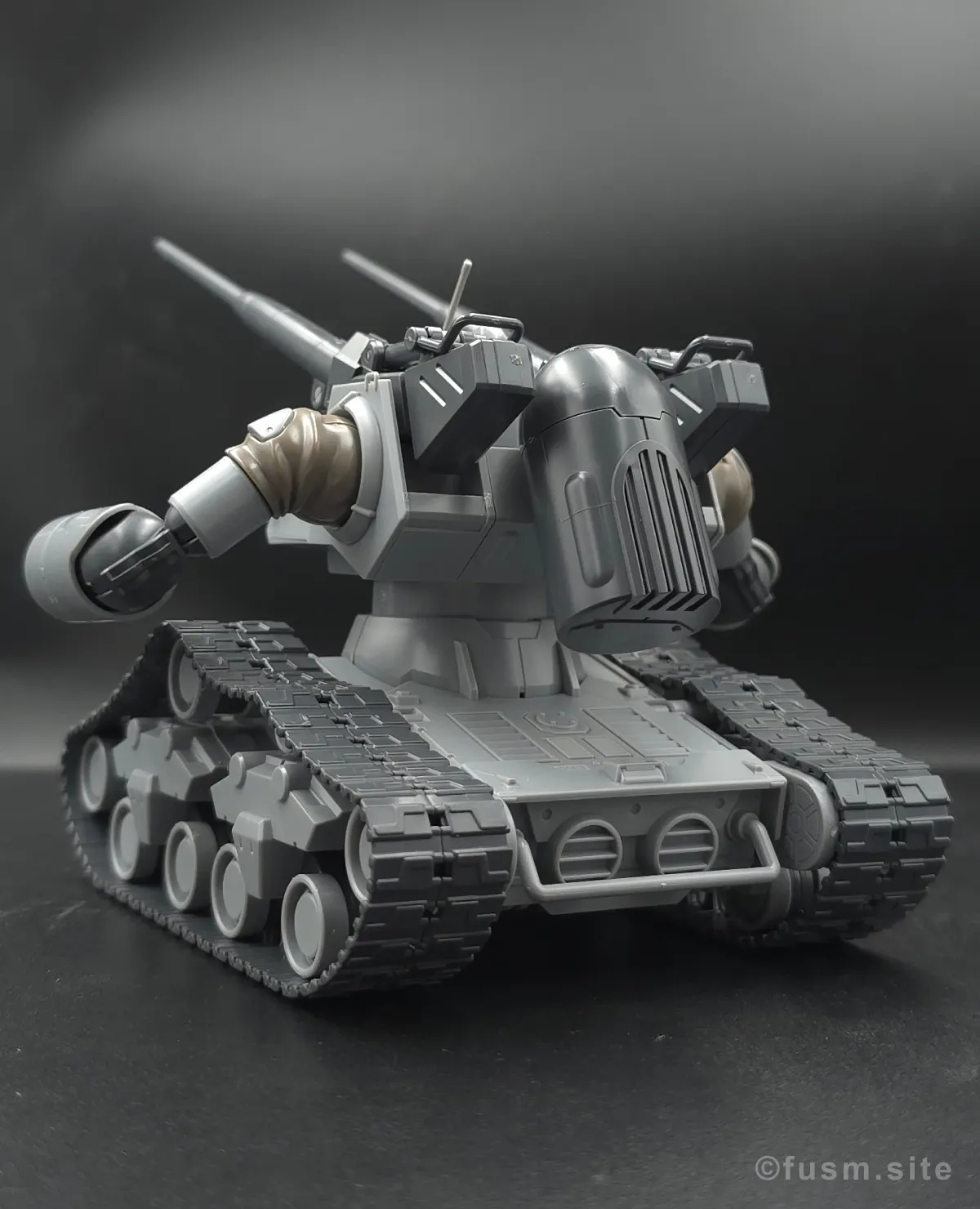 【レビュー】HG 1/144 ガンタンク初期型 多角的に見た全体の外観・素組み 04
