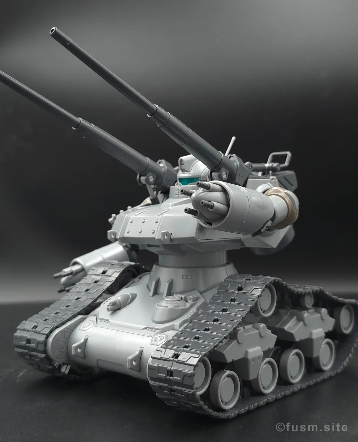 【レビュー】HG 1/144 ガンタンク初期型 ポージング 01