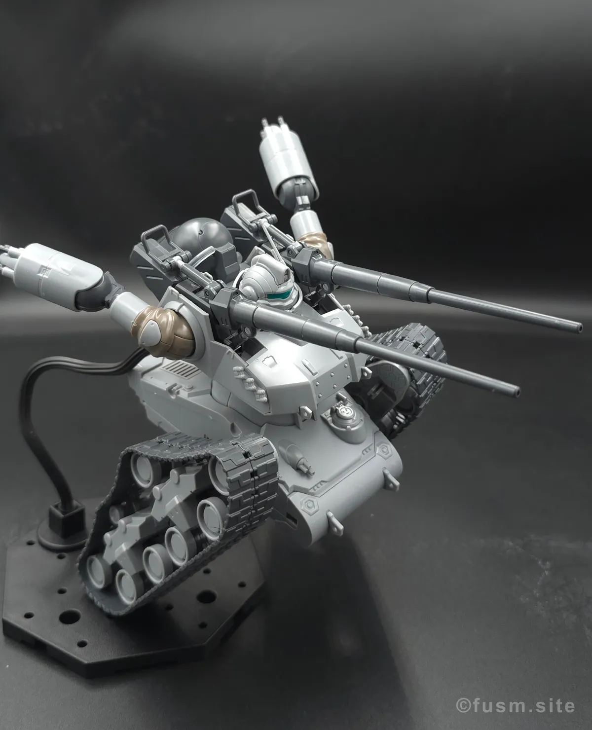 【レビュー】HG 1/144 ガンタンク初期型 ポージング 11