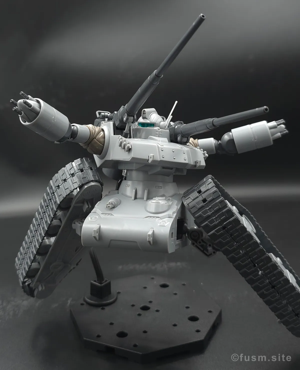 【レビュー】HG 1/144 ガンタンク初期型 ポージング 14