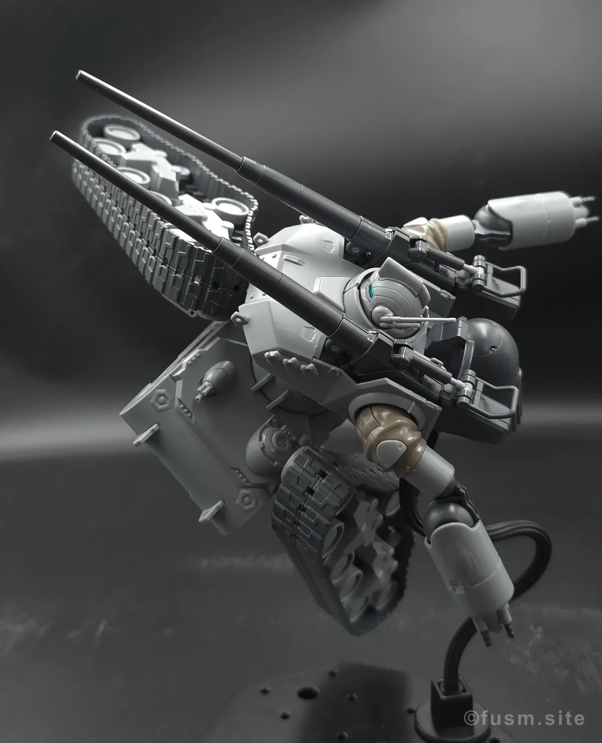 【レビュー】HG 1/144 ガンタンク初期型 ポージング 15