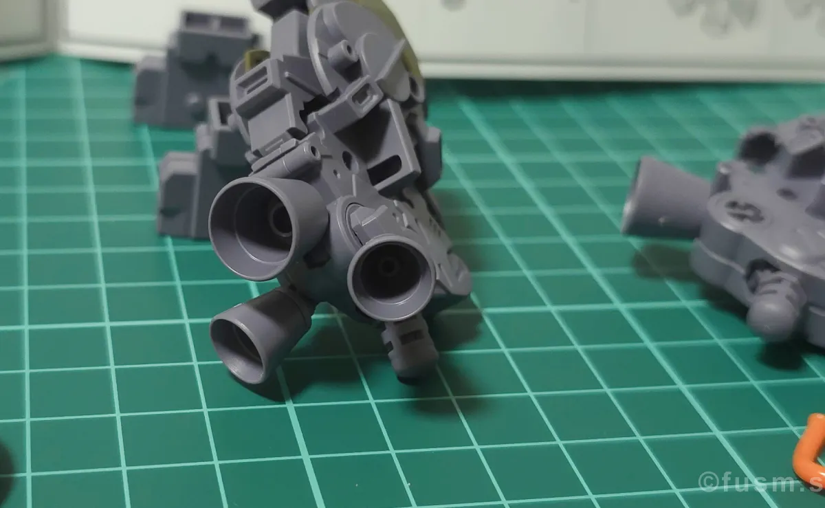 【レビュー】HGUC リーベン・ヴォルフ(A.O.Z RE-BOOT版) パーツ・構造・組み立て 15
