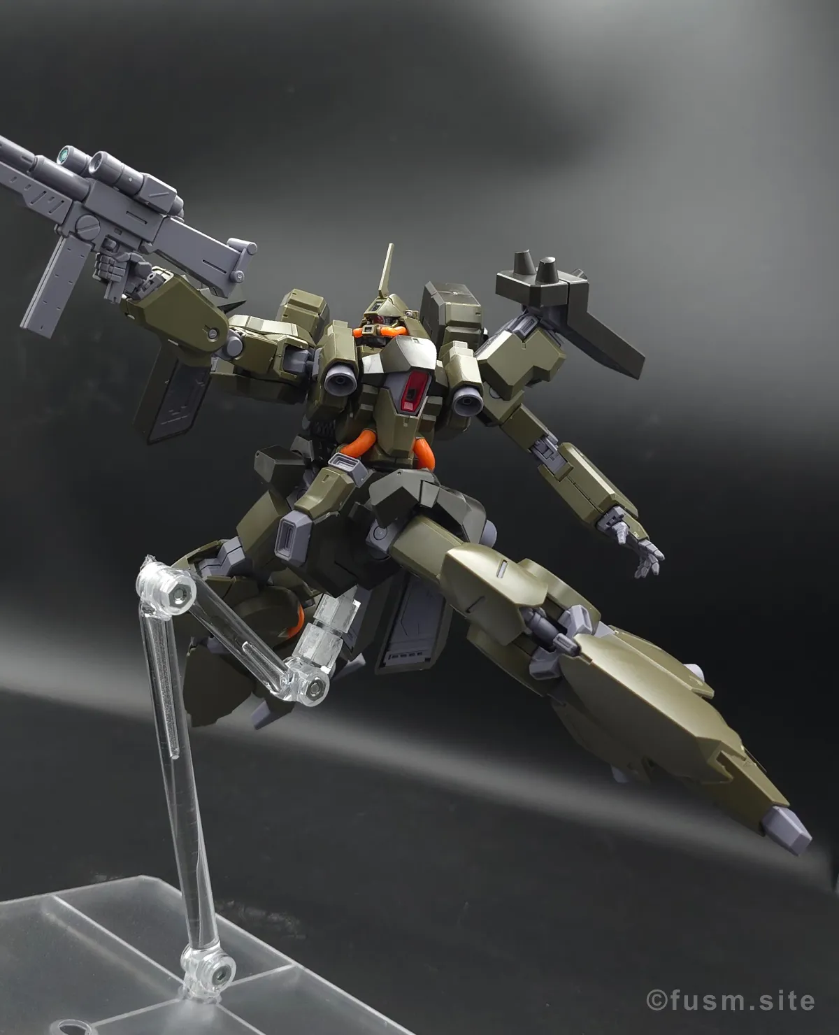 【レビュー】HGUC リーベン・ヴォルフ(A.O.Z RE-BOOT版) 多角的に見た全体の外観・素組み 16