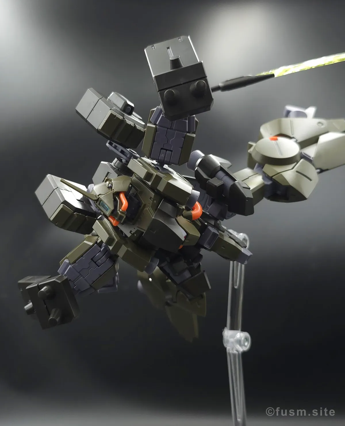【レビュー】HGUC リーベン・ヴォルフ(A.O.Z RE-BOOT版) 多角的に見た全体の外観・素組み 22