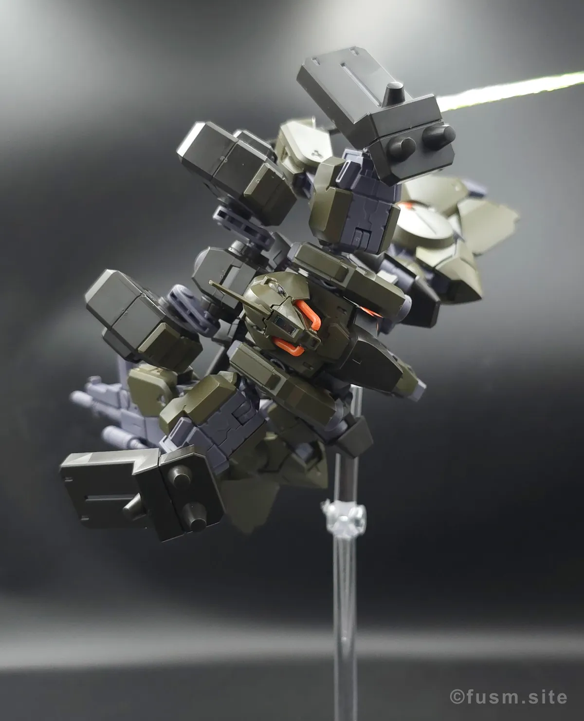 【レビュー】HGUC リーベン・ヴォルフ(A.O.Z RE-BOOT版) 多角的に見た全体の外観・素組み 24