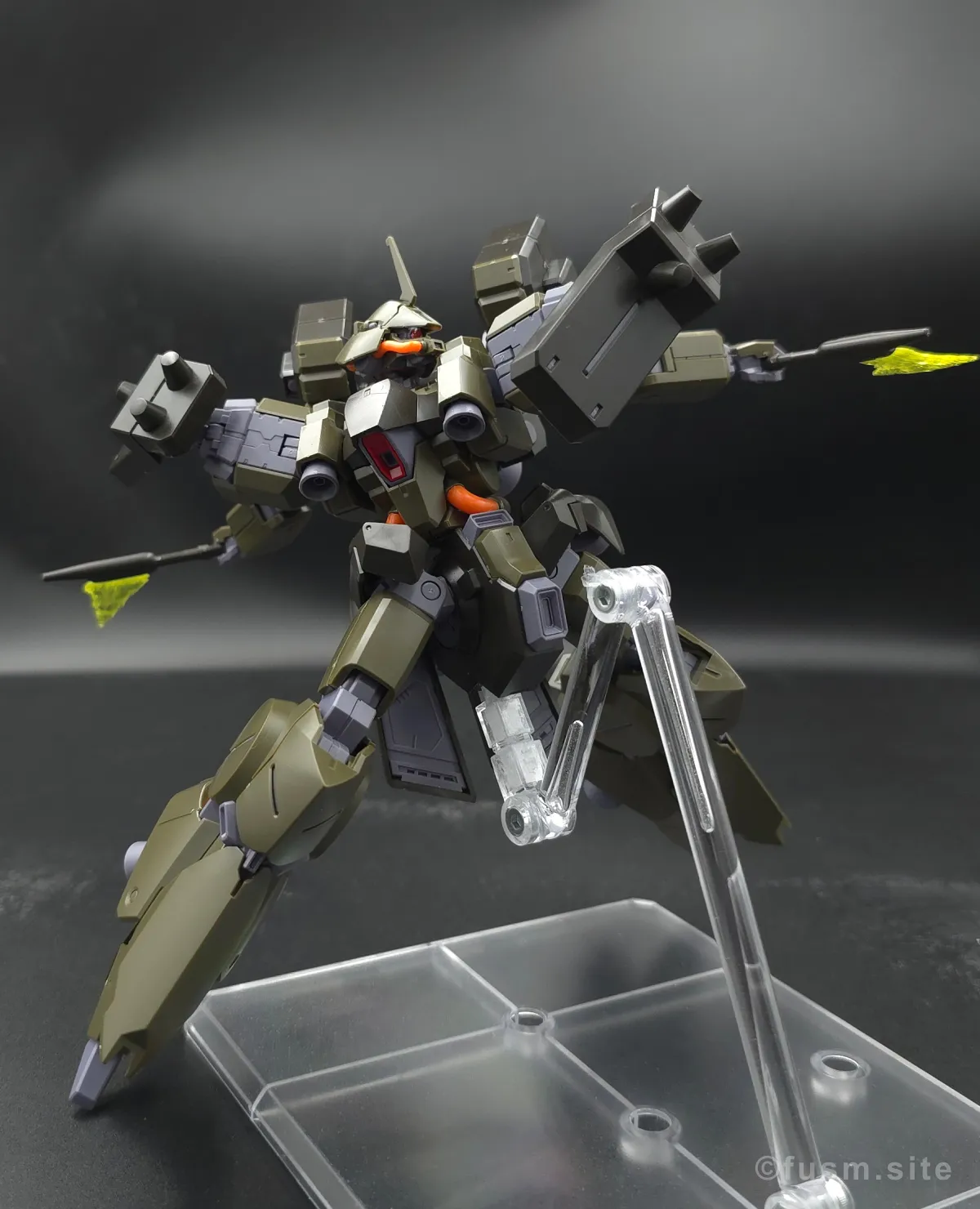 【レビュー】HGUC リーベン・ヴォルフ(A.O.Z RE-BOOT版) 多角的に見た全体の外観・素組み 27