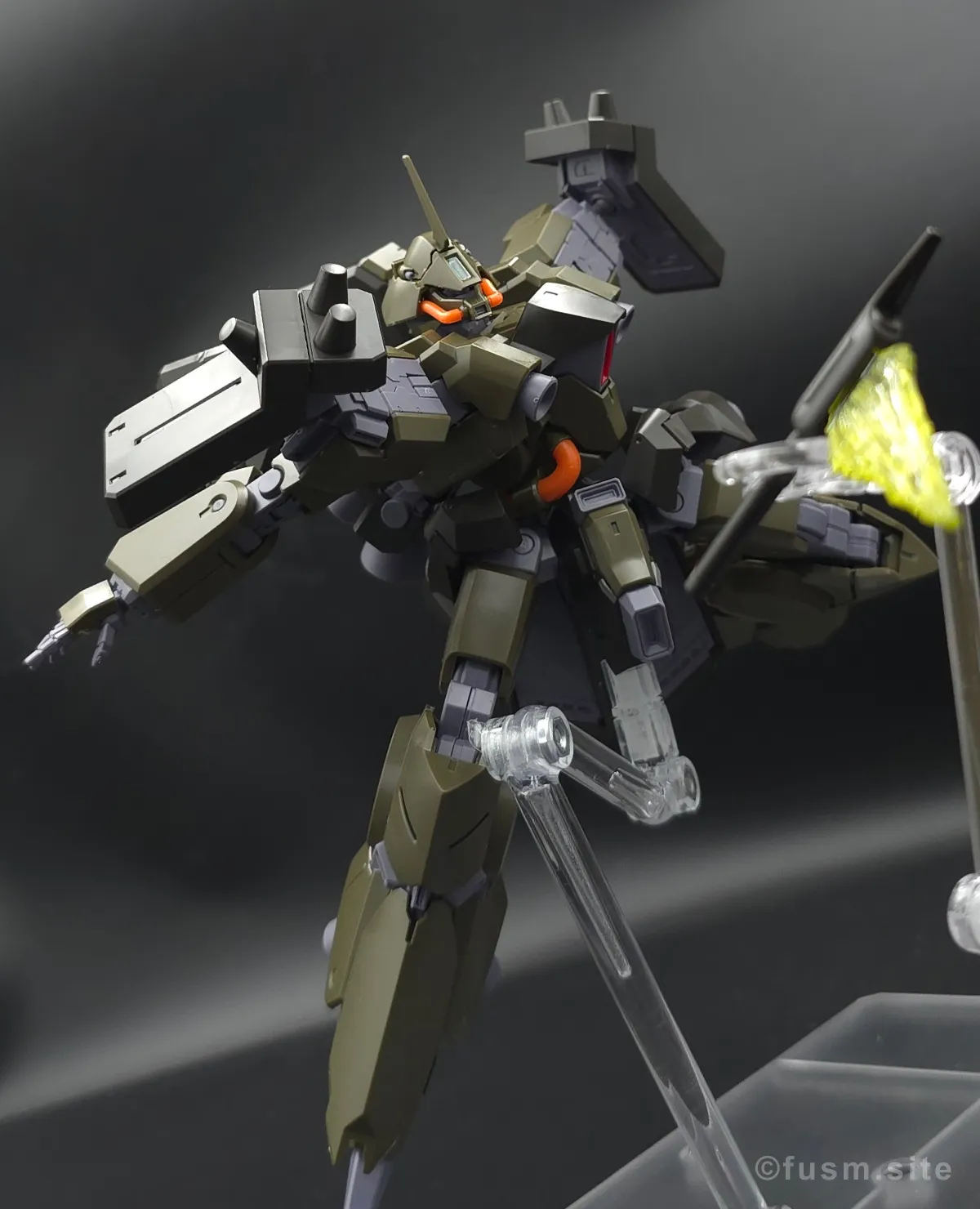 【レビュー】HGUC リーベン・ヴォルフ(A.O.Z RE-BOOT版) 多角的に見た全体の外観・素組み 28