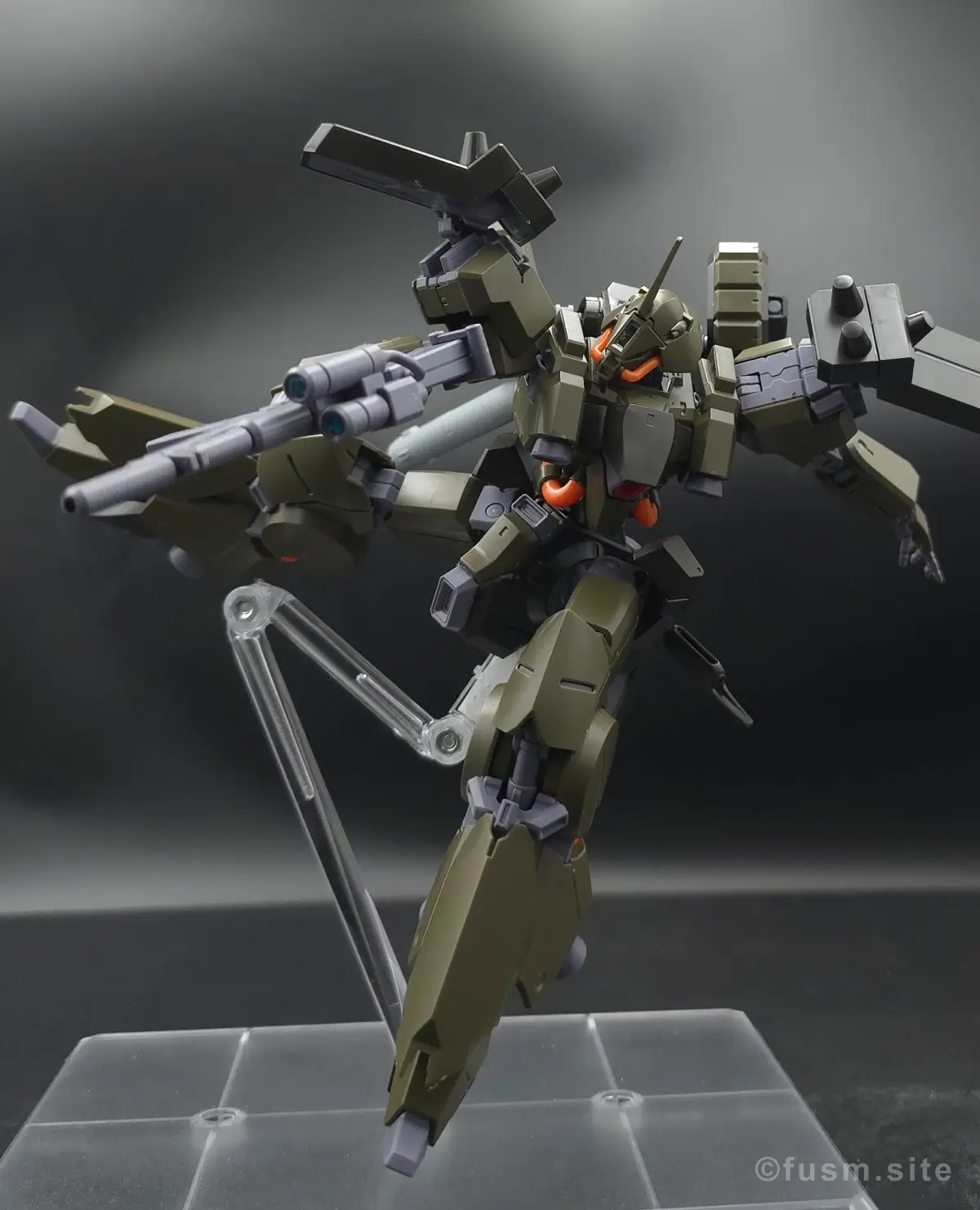 【レビュー】HGUC リーベン・ヴォルフ(A.O.Z RE-BOOT版) 多角的に見た全体の外観・素組み 37