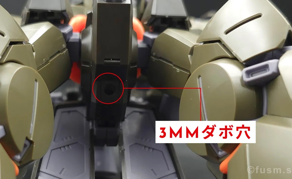 【レビュー】HGUC リーベン・ヴォルフ(A.O.Z RE-BOOT版) 胴体ディテール 09