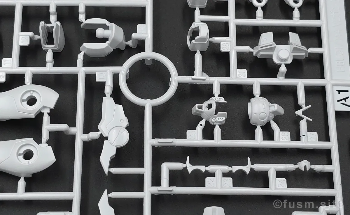 【レビュー】HG V2アサルトバスターガンダム(HGUC) パッケージ 06