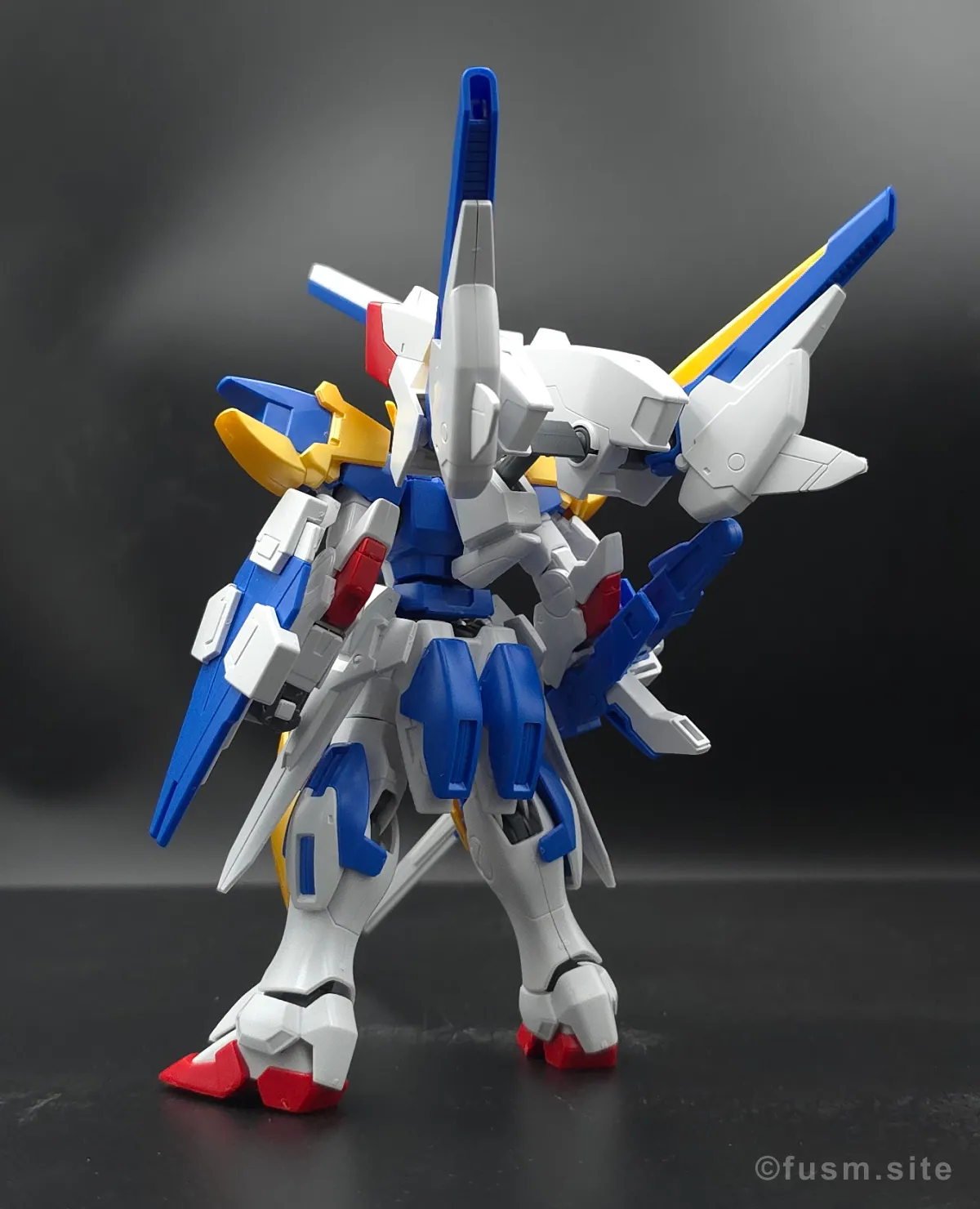 【レビュー】HG V2アサルトバスターガンダム(HGUC) 多角的に見た全体の外観・素組み 04