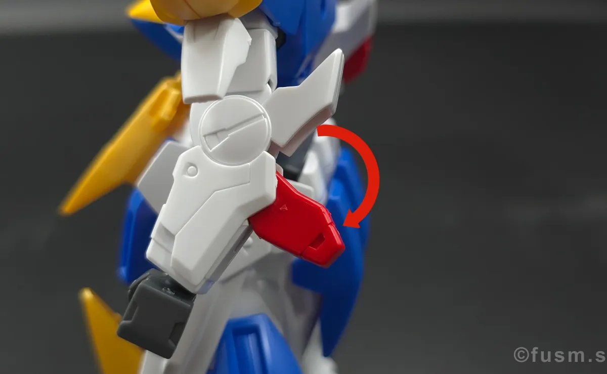 【レビュー】HG V2アサルトバスターガンダム(HGUC) 腕部ディテール 可動域 03