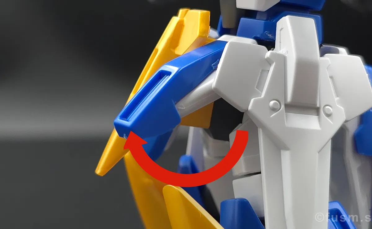 【レビュー】HG V2アサルトバスターガンダム(HGUC) 胴体ディテール 可動域 02