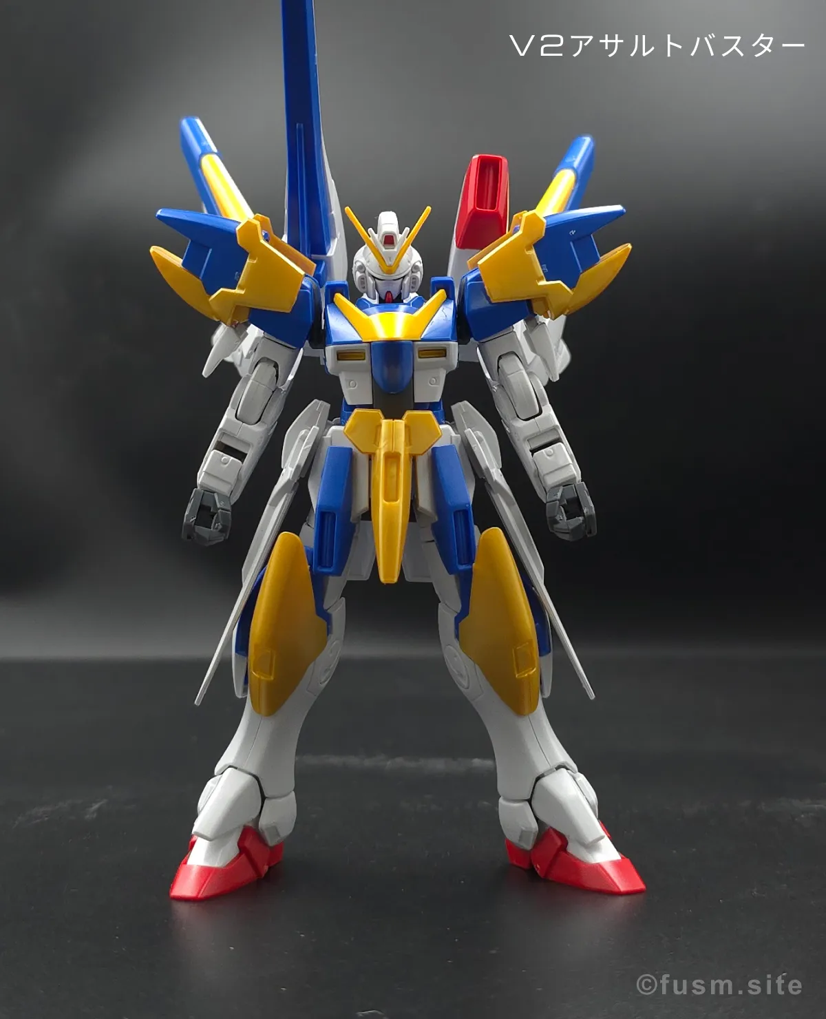 【レビュー】HG V2アサルトバスターガンダム(HGUC) 多角的に見た全体の外観・素組み 02