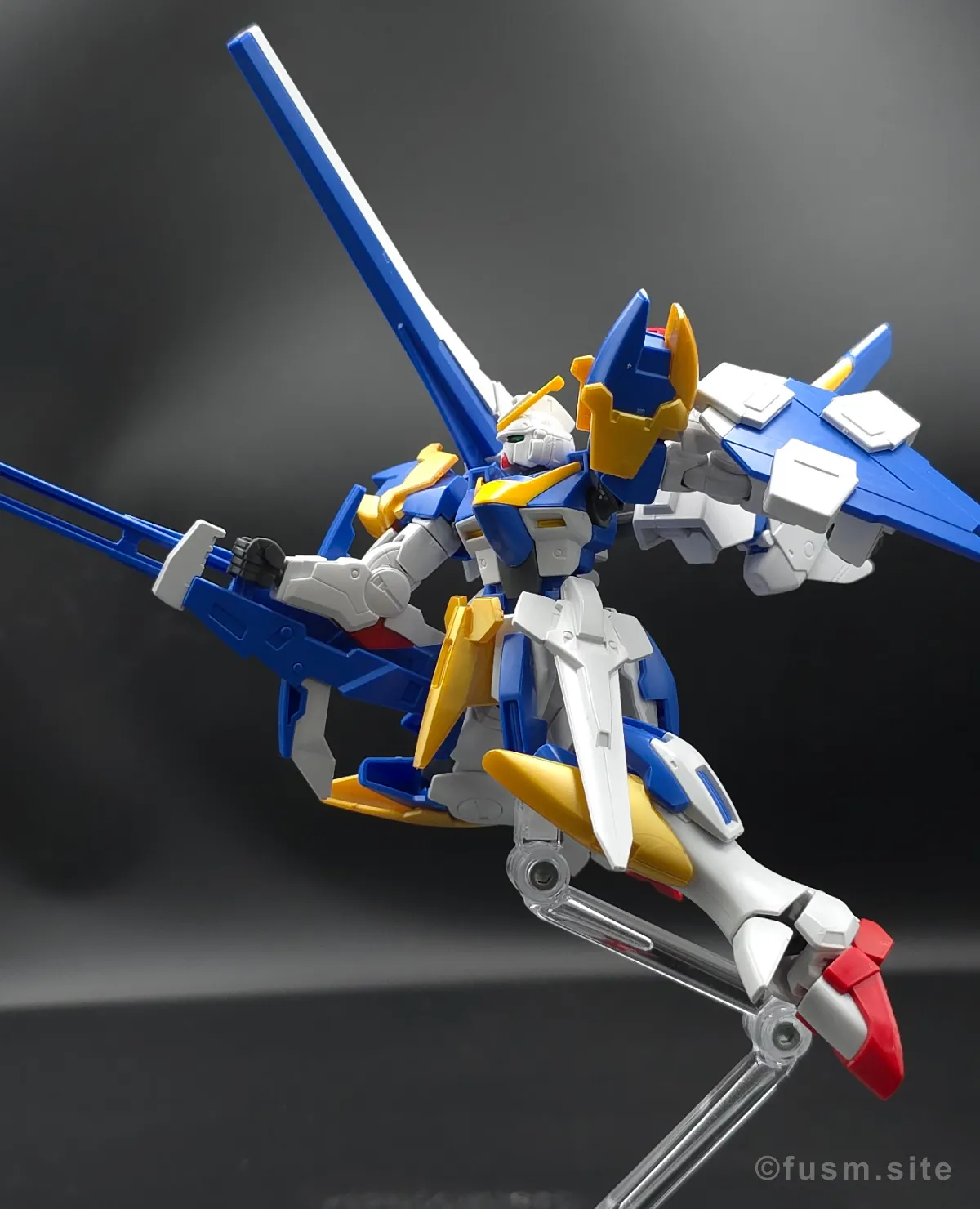 【レビュー】HG V2アサルトバスターガンダム(HGUC) ポージング 05