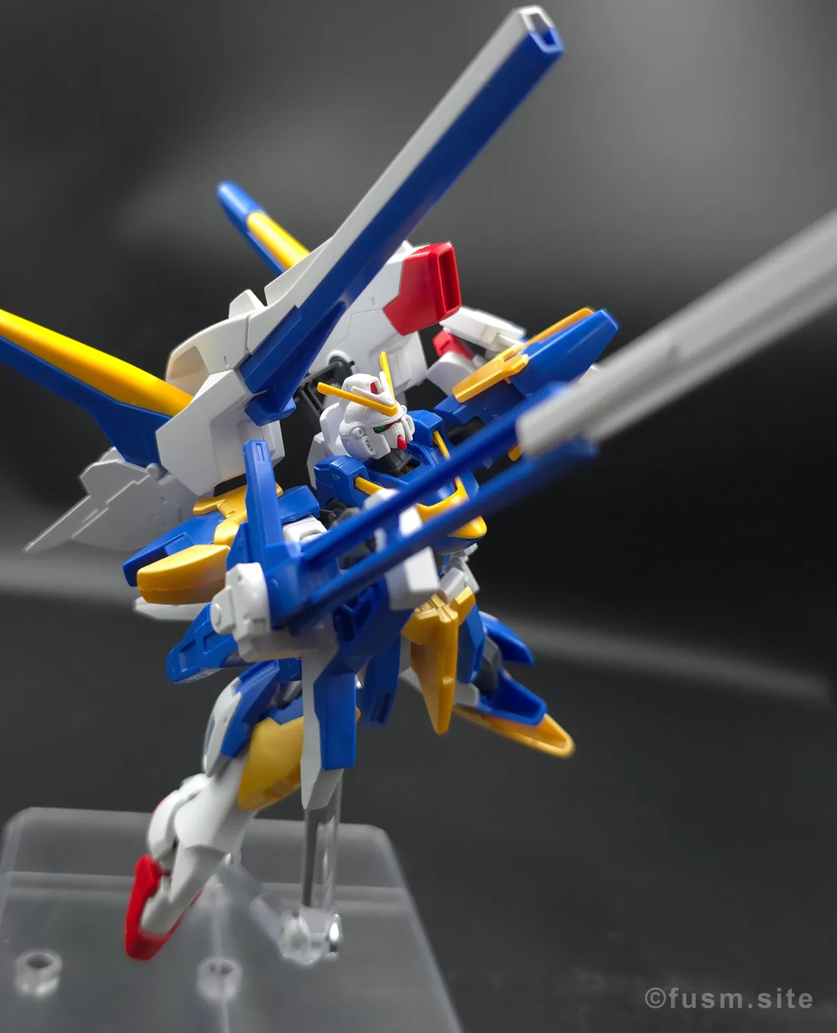 【レビュー】HG V2アサルトバスターガンダム(HGUC) ポージング 11