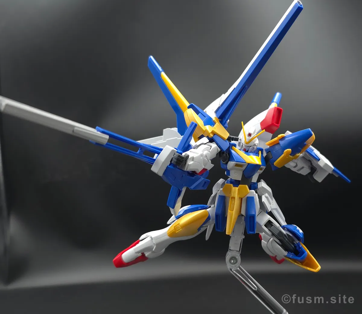 【レビュー】HG V2アサルトバスターガンダム(HGUC) ポージング 12
