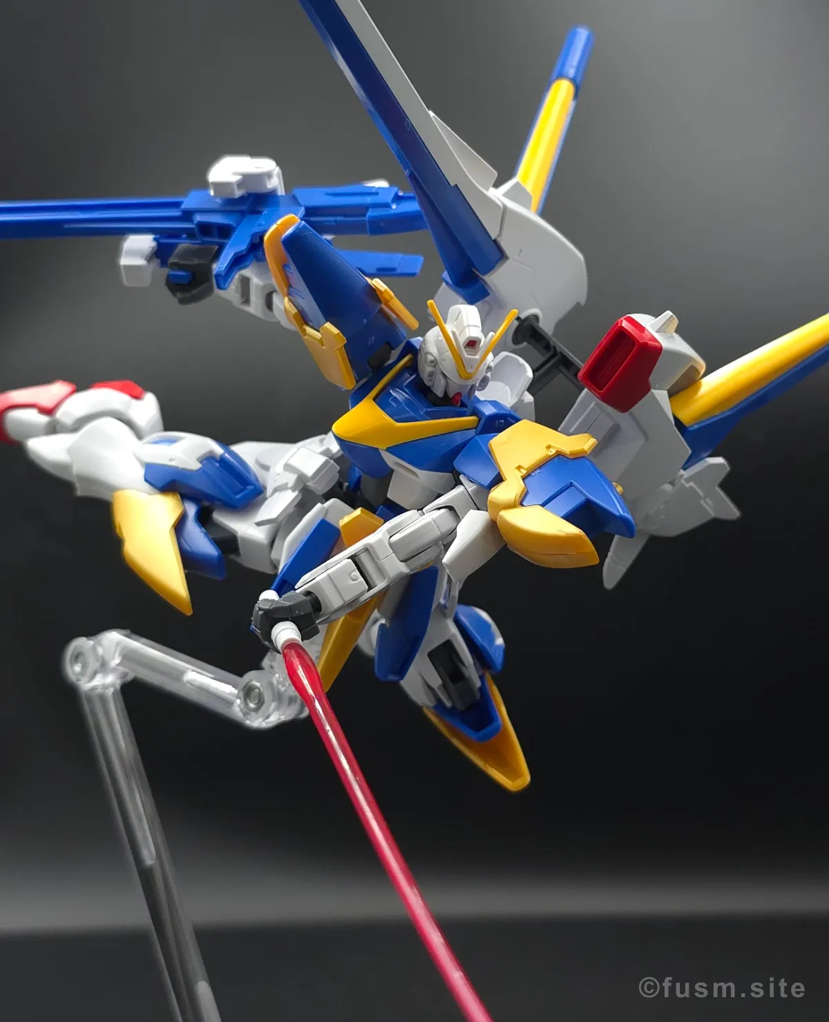 【レビュー】HG V2アサルトバスターガンダム(HGUC) ポージング 15