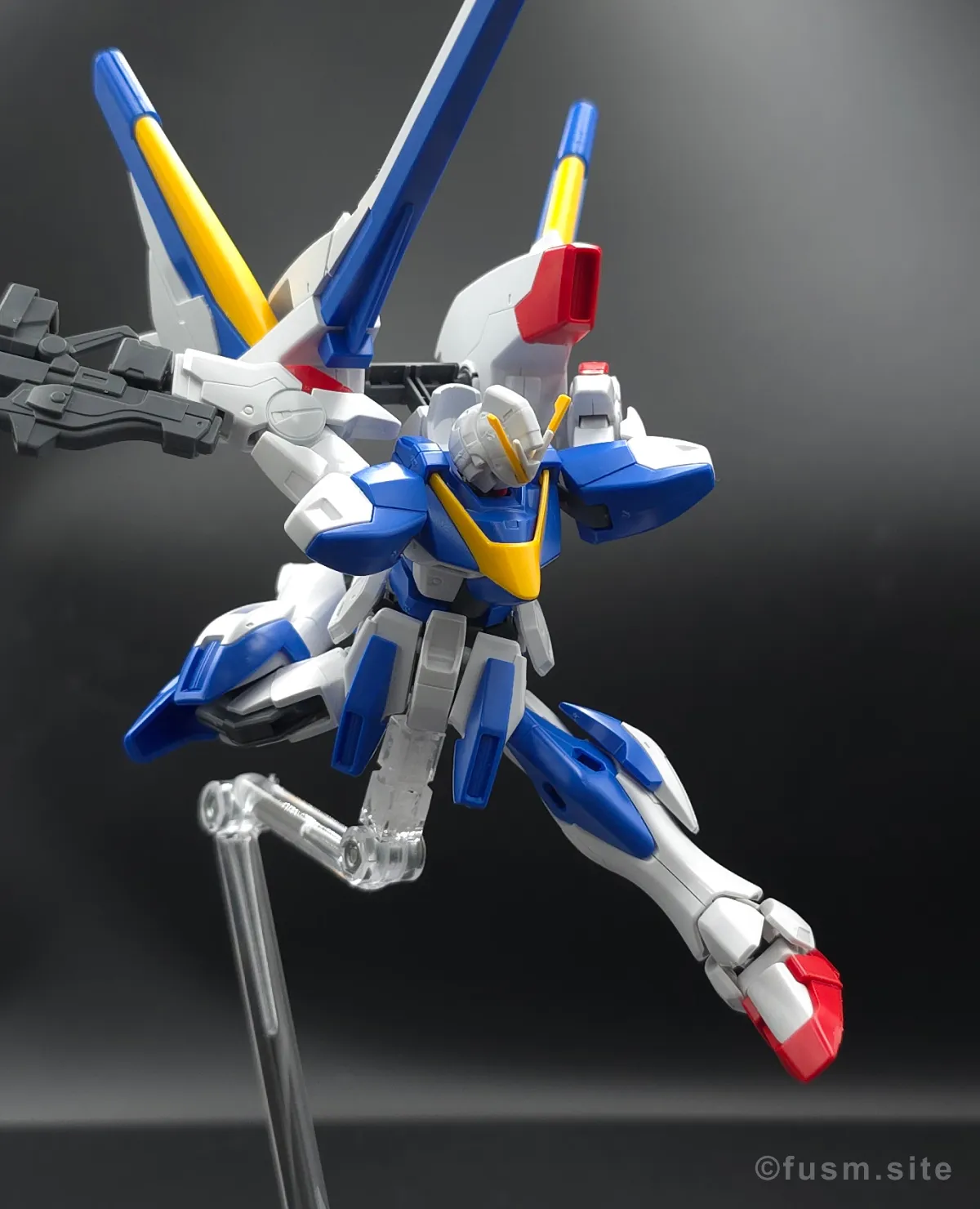 【レビュー】HG V2アサルトバスターガンダム(HGUC) ポージング 20