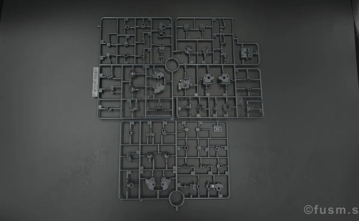 【レビュー】HGUC シャア専用ザクⅡ ランナー 04