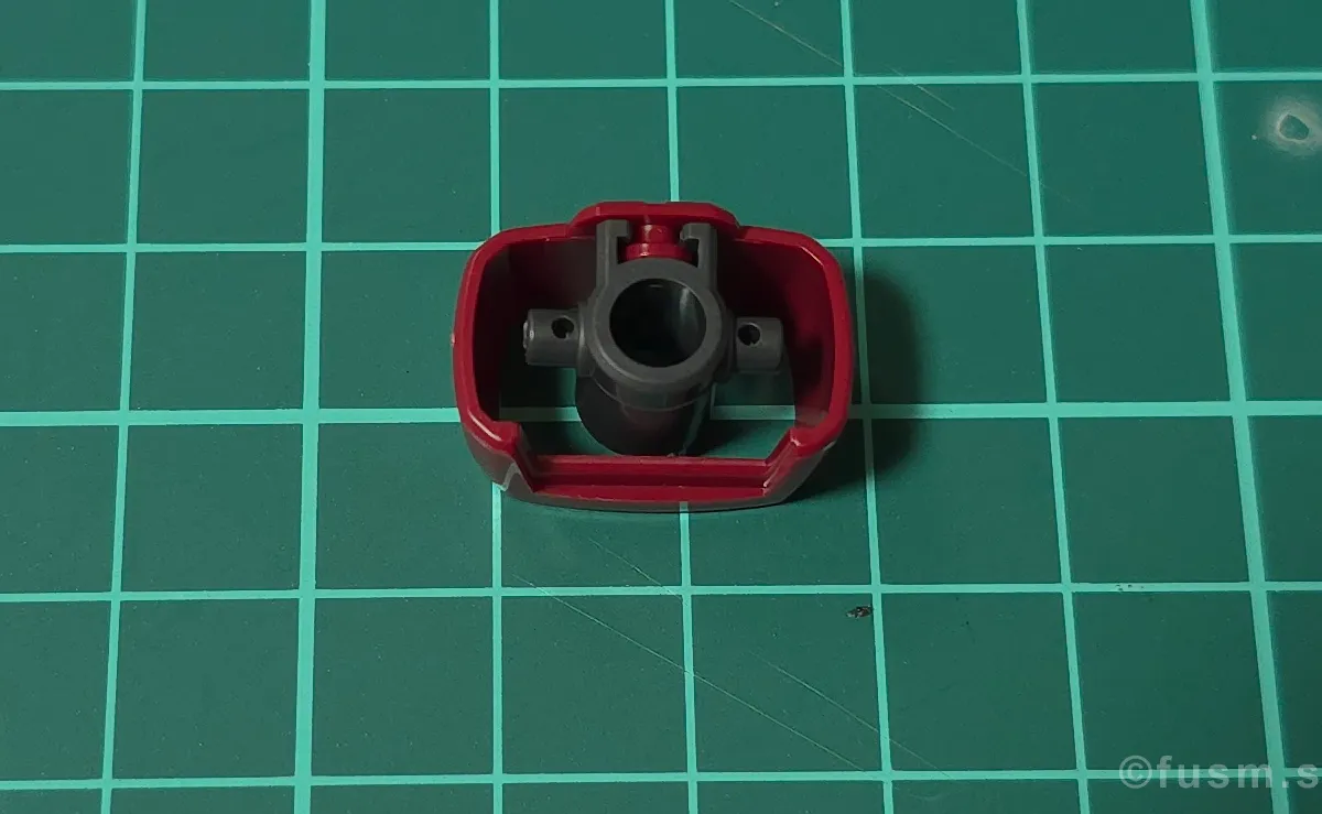【レビュー】HGUC シャア専用ザクⅡ パーツ・構造・組み立て 01