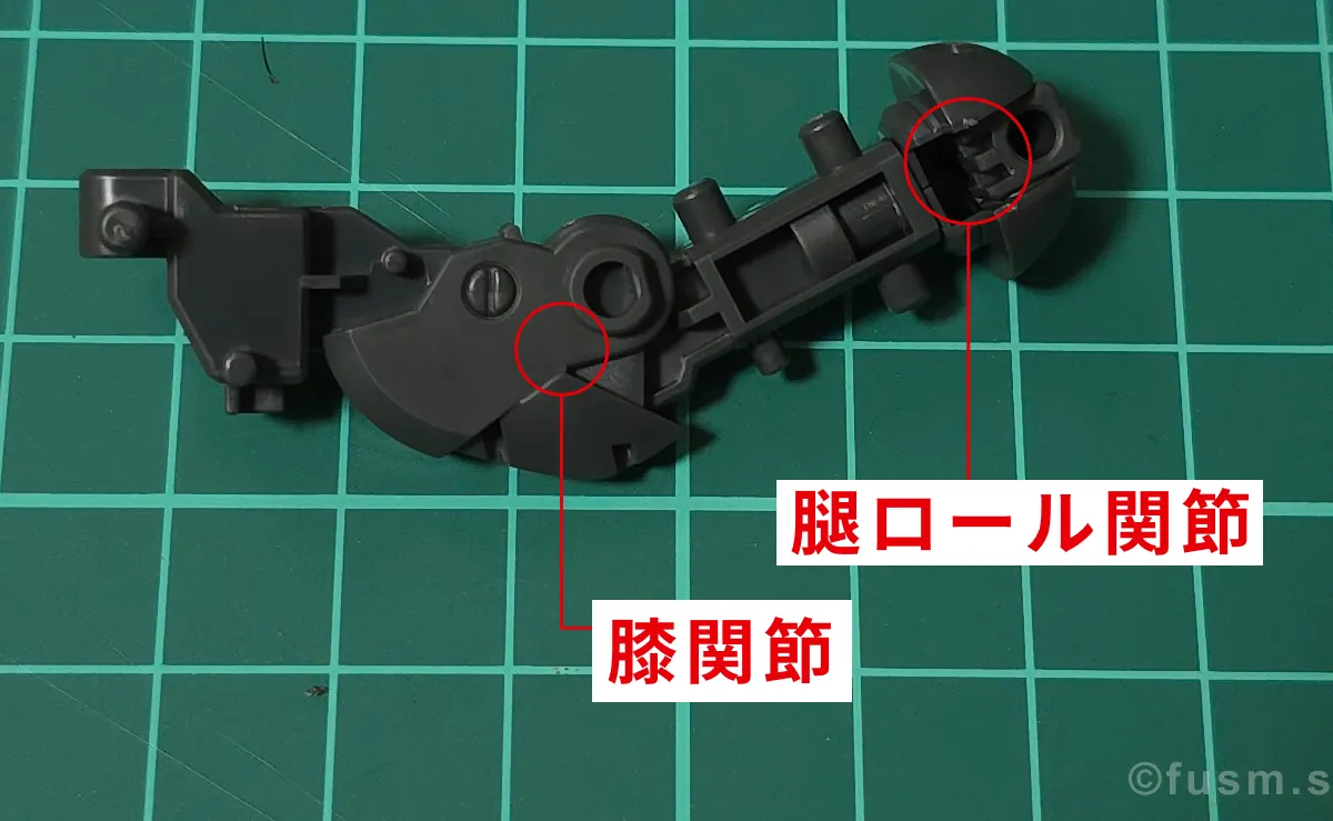 【レビュー】HGUC シャア専用ザクⅡ パーツ・構造・組み立て 04