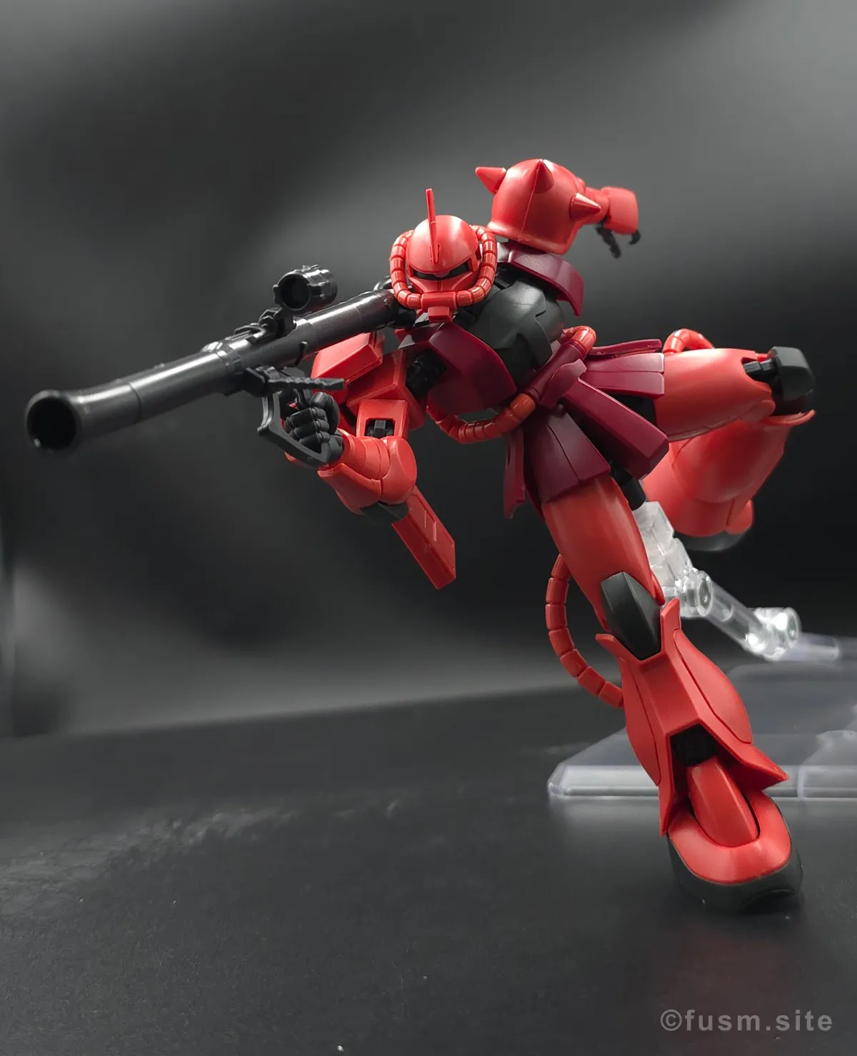 【レビュー】HGUC シャア専用ザクⅡ 多角的に見た全体の外観・素組み 24