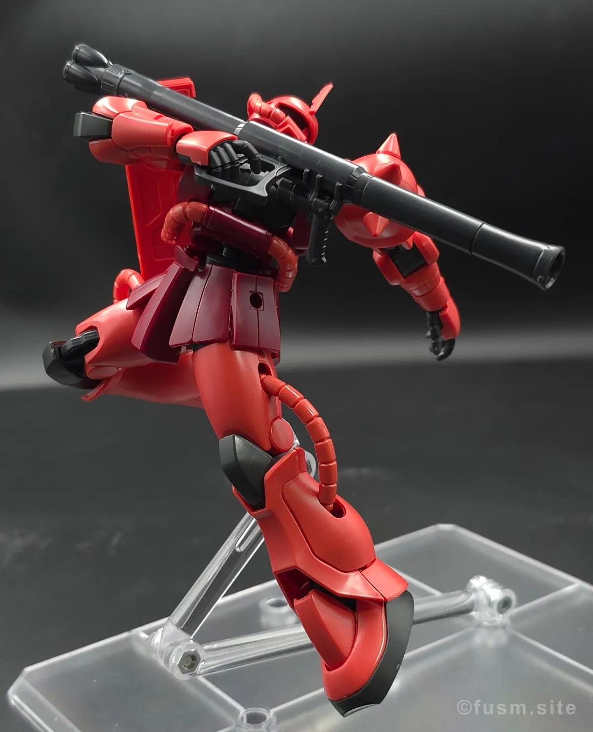 【レビュー】HGUC シャア専用ザクⅡ 多角的に見た全体の外観・素組み 26