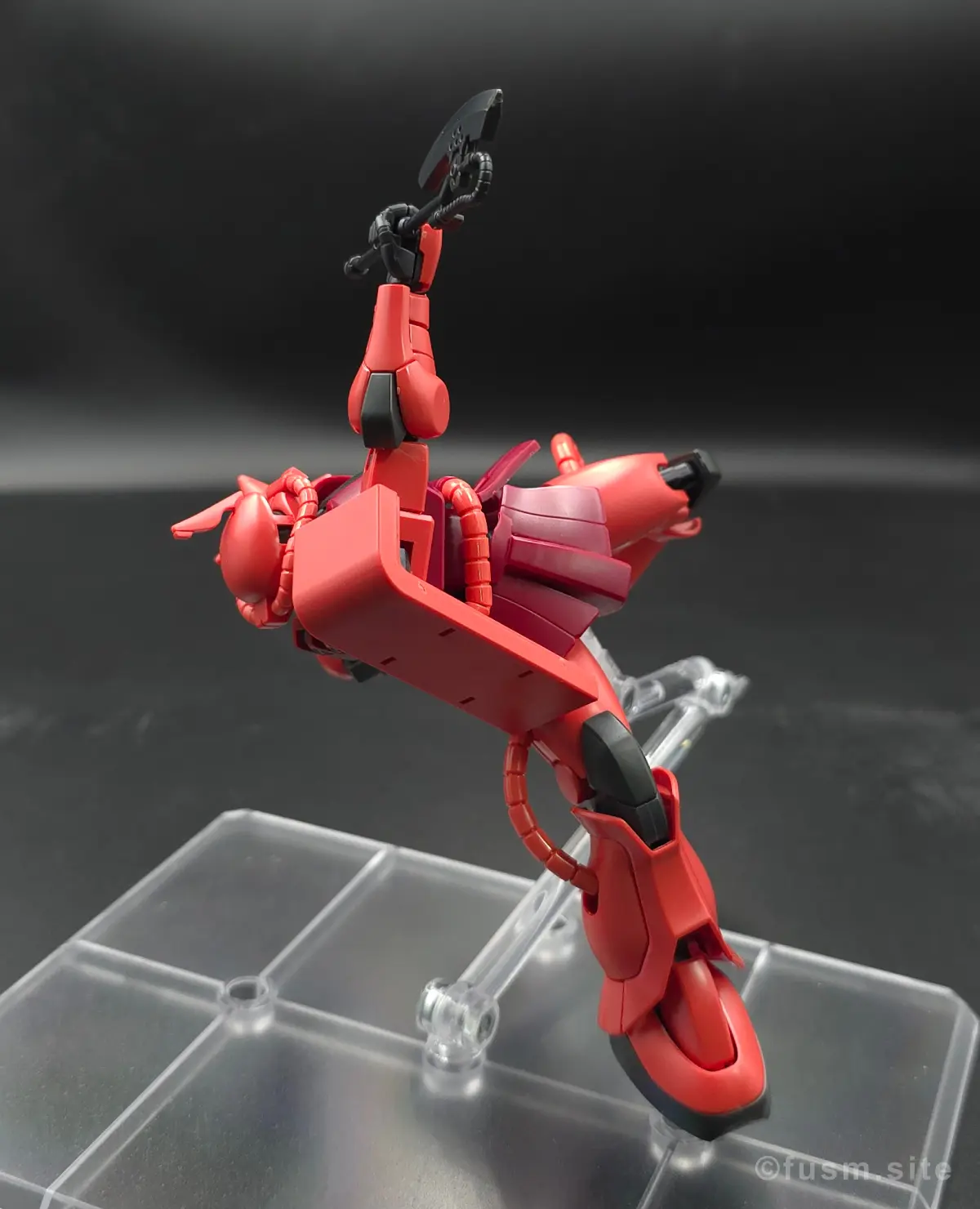 【レビュー】HGUC シャア専用ザクⅡ 多角的に見た全体の外観・素組み 30