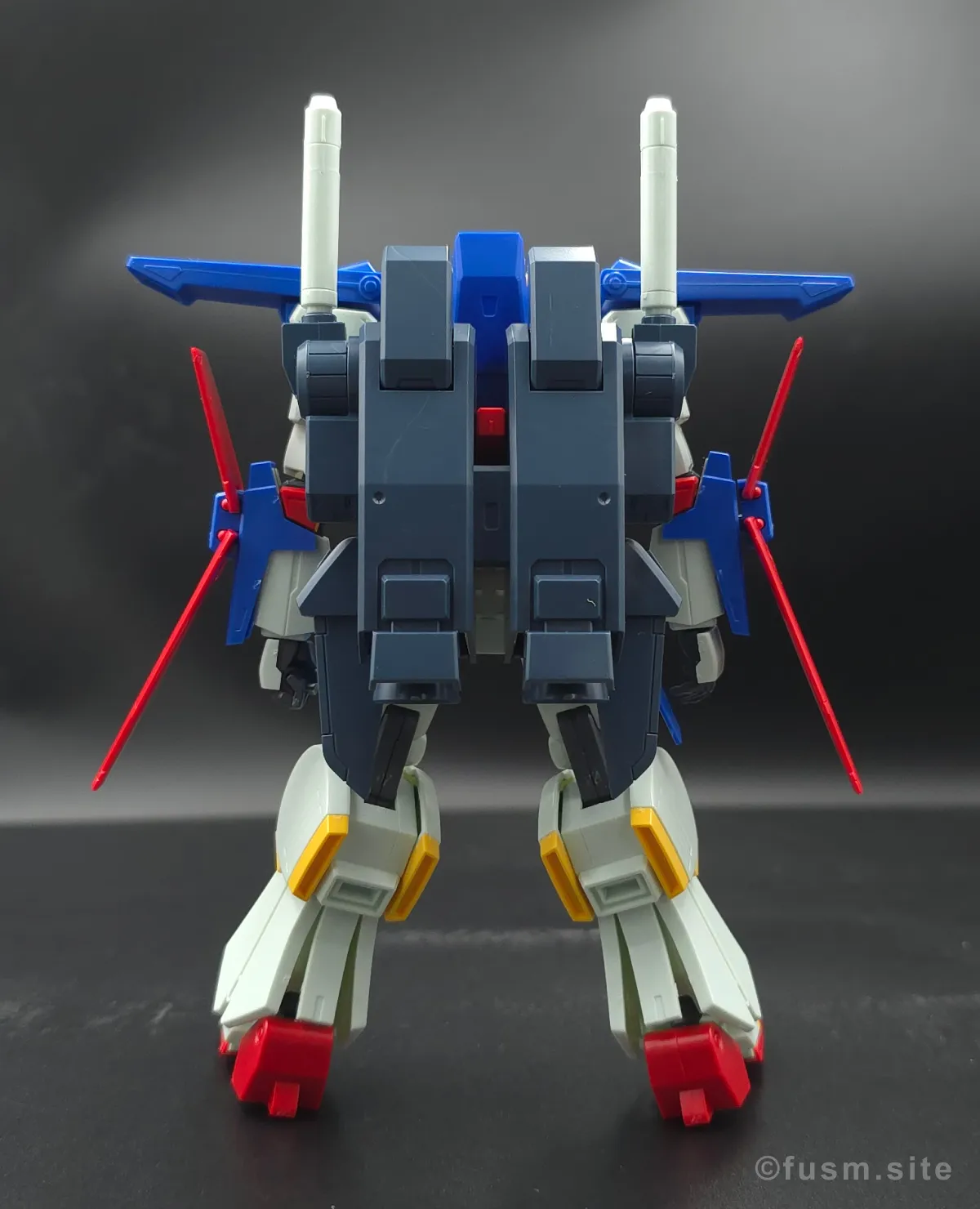 【レビュー】HGUC ZZガンダム 多角的に見た全体の外観・素組み 05