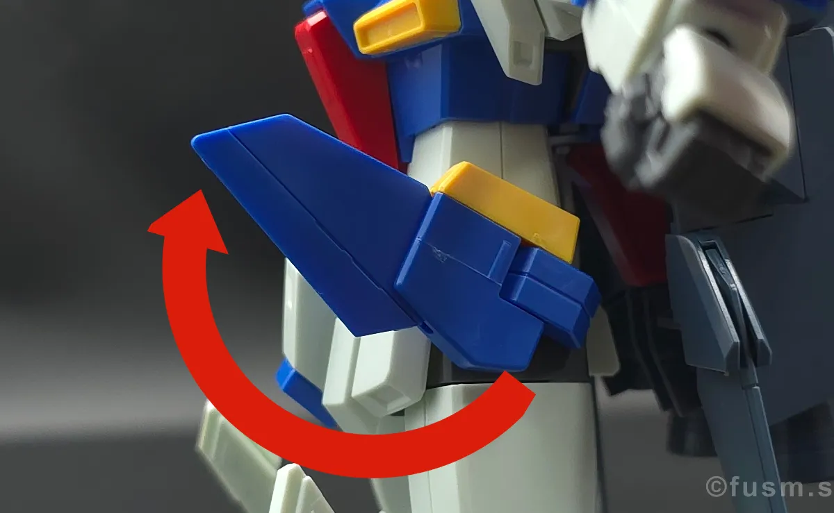 【レビュー】HGUC ZZガンダム 胴体ディテール 可動域 03