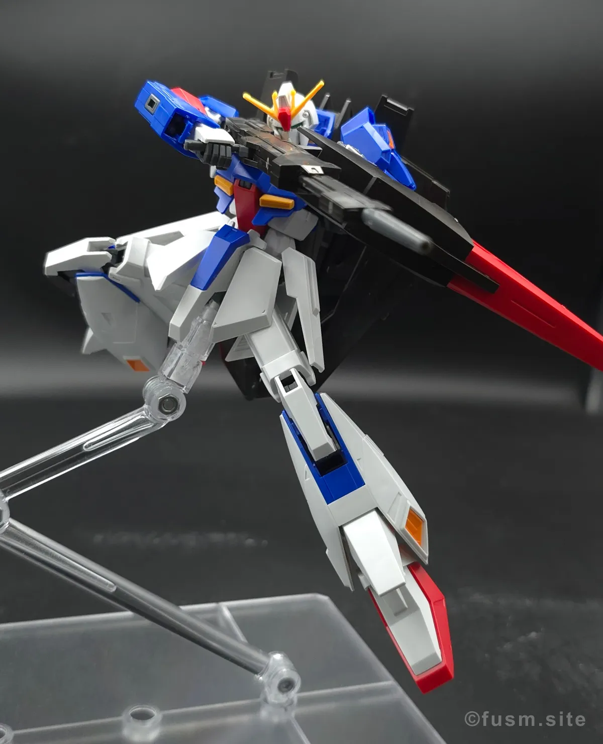 【レビュー】HGUC Z(ゼータ)ガンダム|エボリューションプロジェクト第1弾 ポージング 04