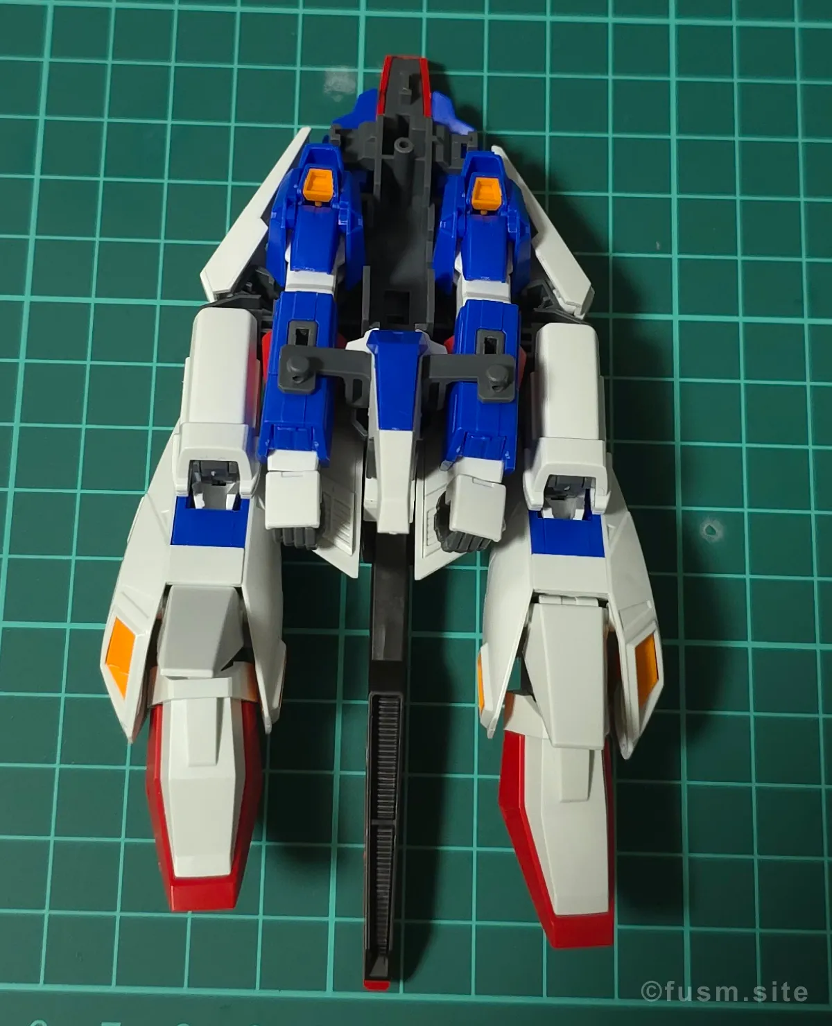 【レビュー】HGUC Z(ゼータ)ガンダム|エボリューションプロジェクト第1弾 変形 03