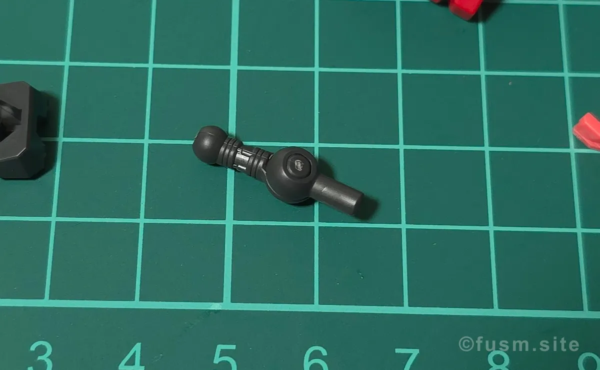 【HG 赤いガンダム レビュー】プレイバリュー激高ガンプラ! パーツ・構造・組み立て 07