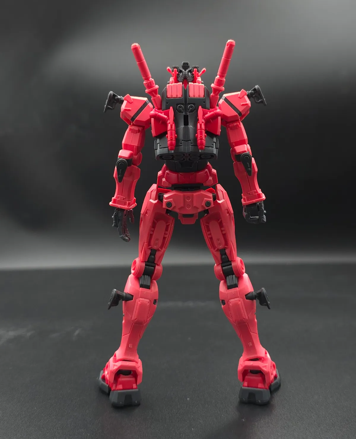 【HG 赤いガンダム レビュー】プレイバリュー激高ガンプラ! 多角的に見た全体の外観・素組み 13