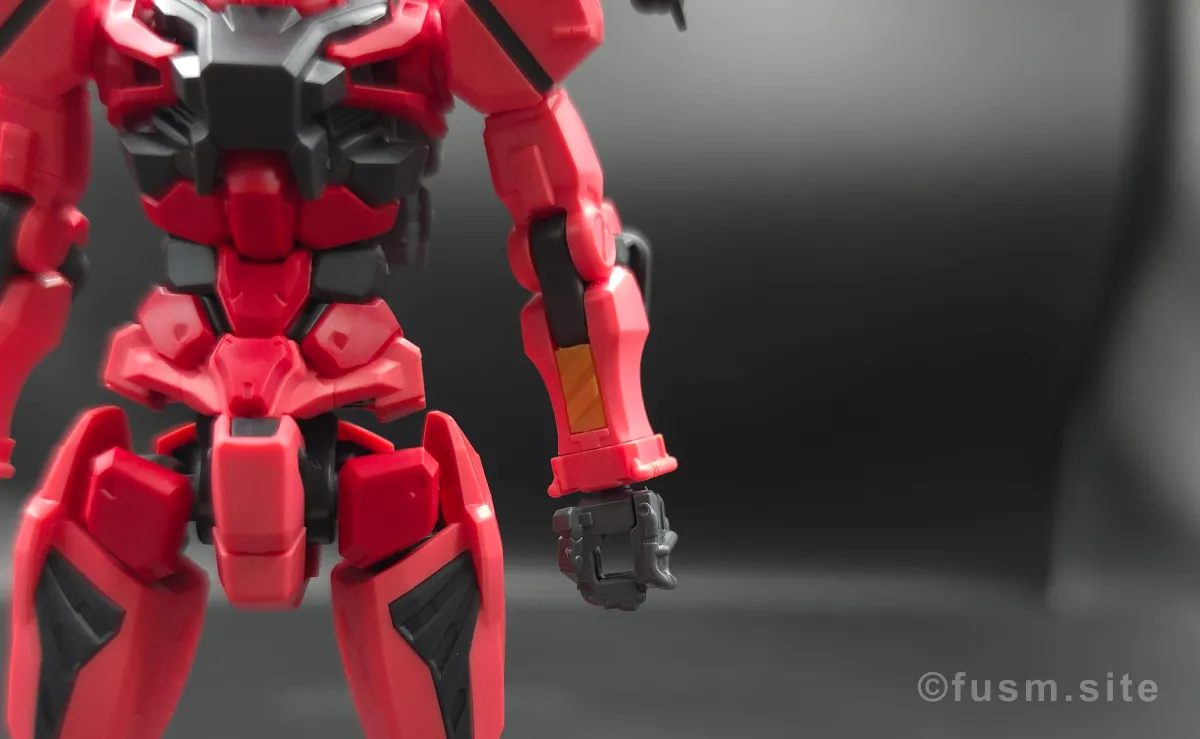 【HG 赤いガンダム レビュー】プレイバリュー激高ガンプラ! 腕部ディテール 02