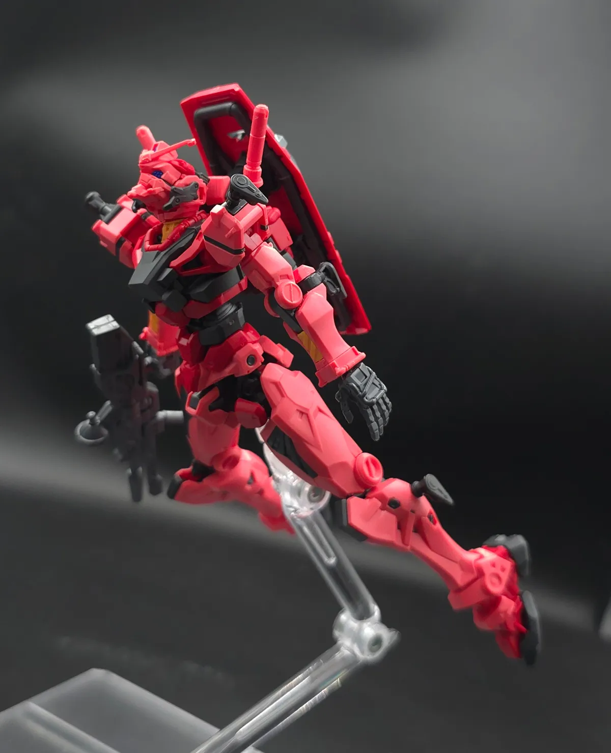 【HG 赤いガンダム レビュー】プレイバリュー激高ガンプラ! ポージング 02