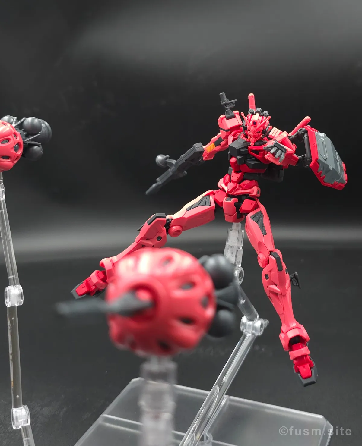 【HG 赤いガンダム レビュー】プレイバリュー激高ガンプラ! ポージング 11