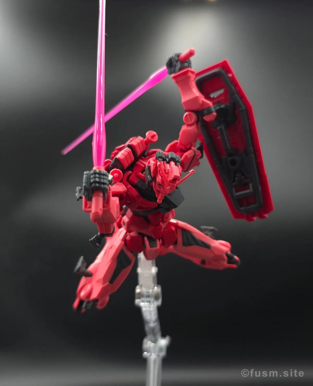 【HG 赤いガンダム レビュー】プレイバリュー激高ガンプラ! ポージング 17