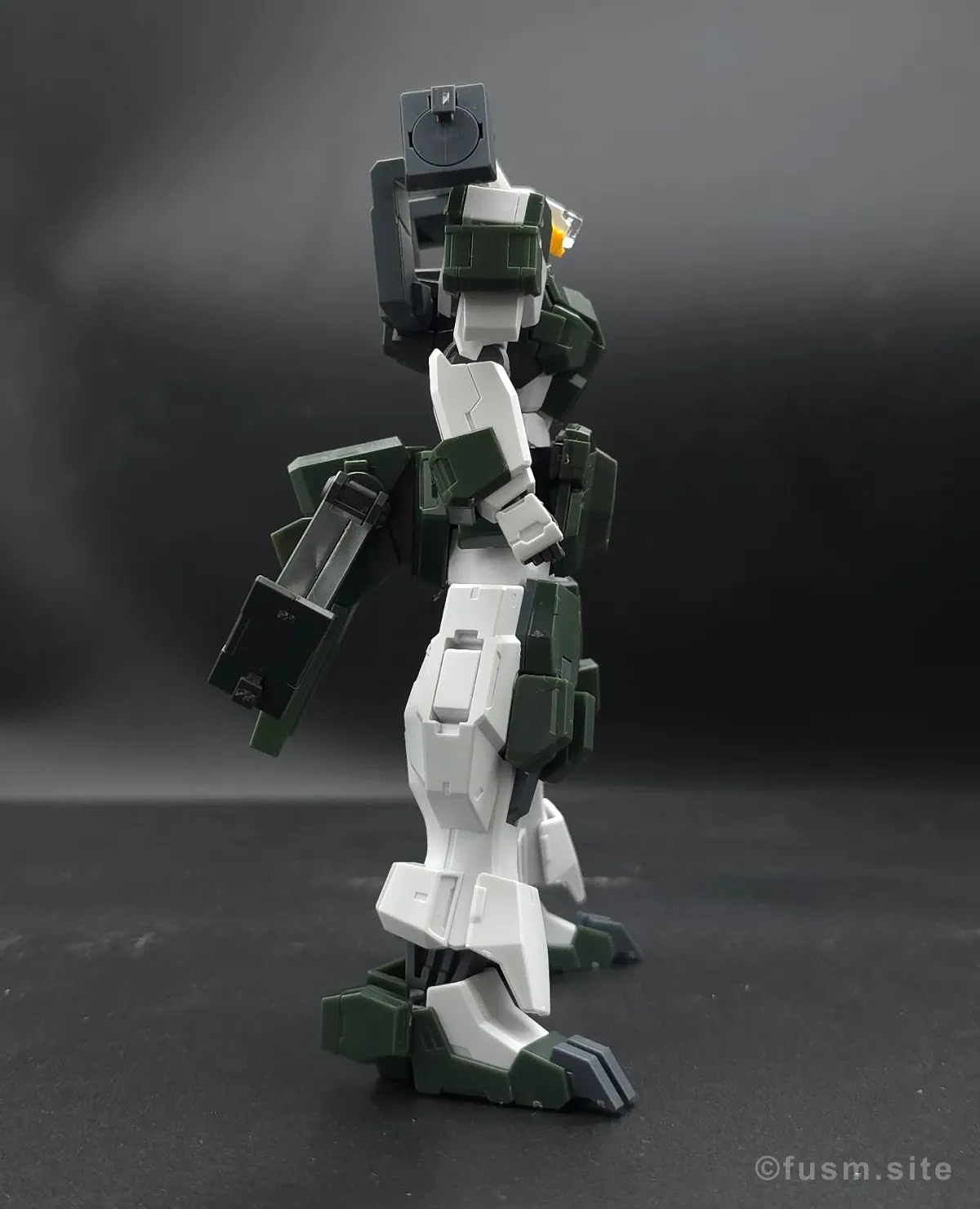 【レビュー】HG ガンダムサバーニャ(最終決戦仕様) 多角的に見た全体の外観・素組み 07