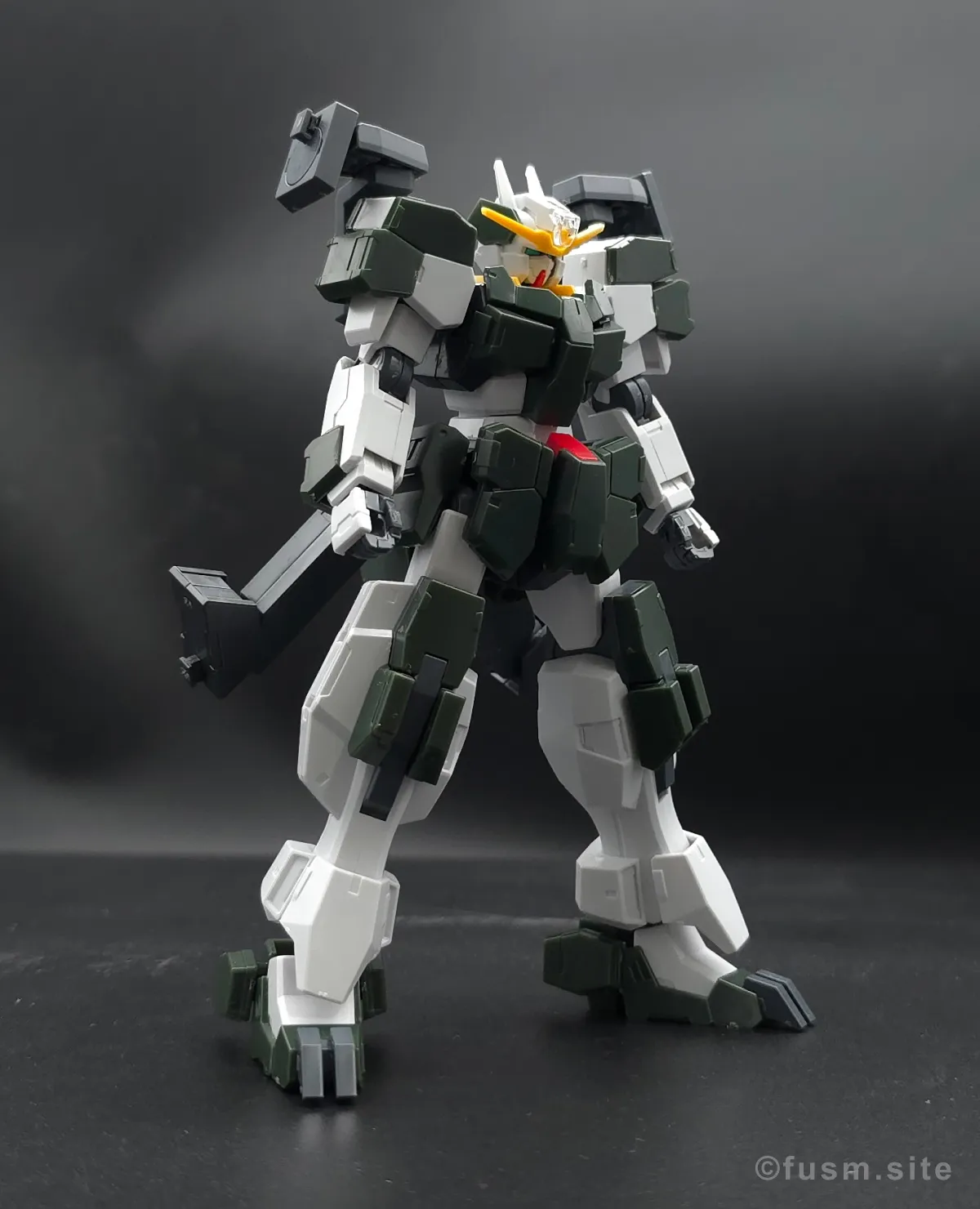 【レビュー】HG ガンダムサバーニャ(最終決戦仕様) 多角的に見た全体の外観・素組み 08