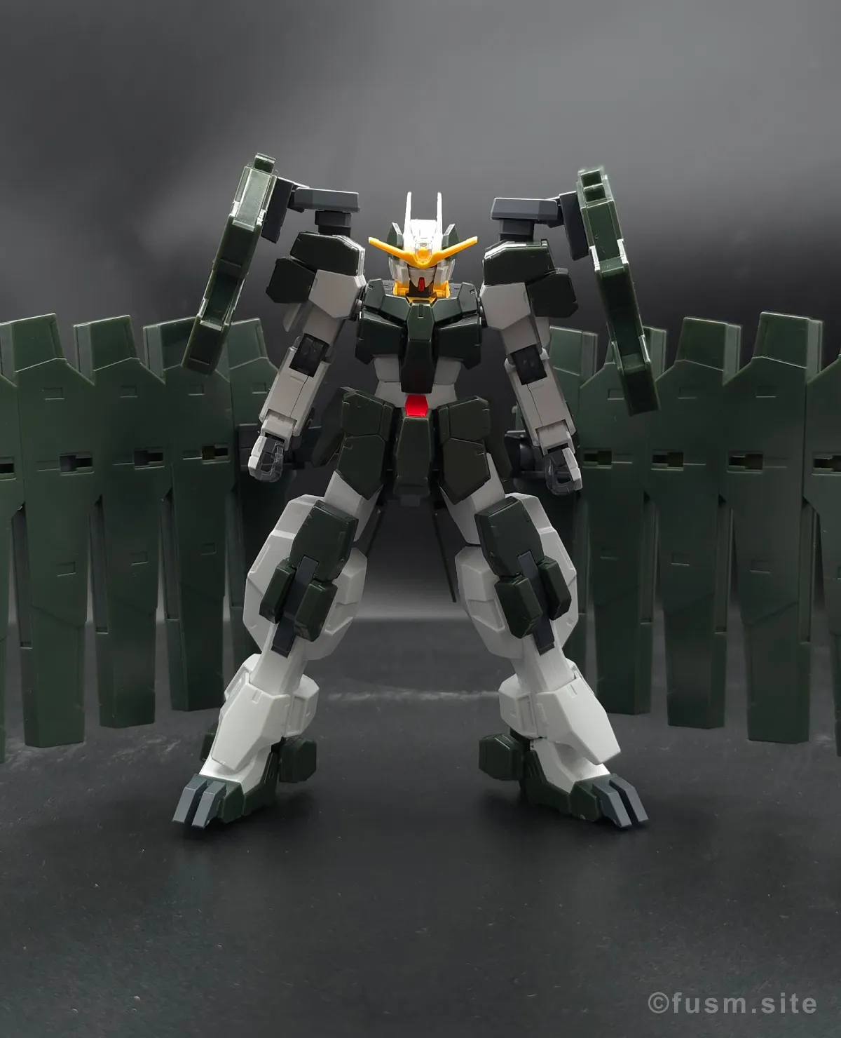 【レビュー】HG ガンダムサバーニャ(最終決戦仕様) 多角的に見た全体の外観・素組み 09