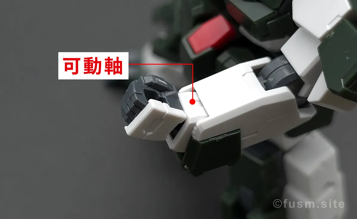 【レビュー】HG ガンダムサバーニャ(最終決戦仕様) 腕部ディテール 可動域 02