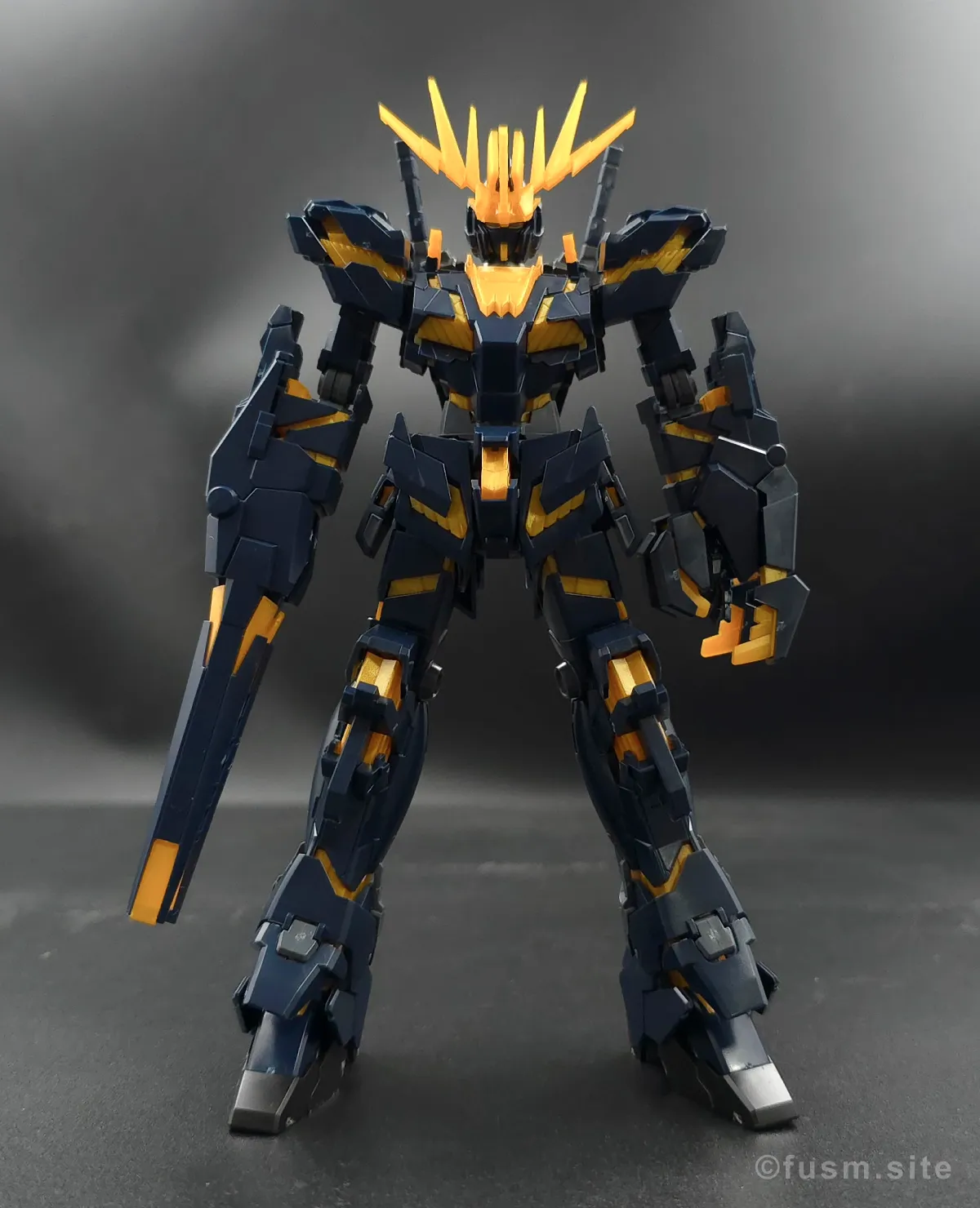 【レビュー】HGUC ユニコーンガンダム2号機 バンシィ(デストロイモード) 多角的に見た全体の外観・素組み 10