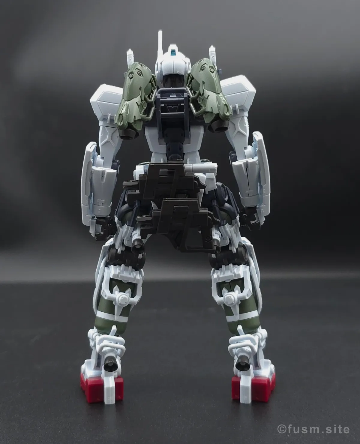 【レビュー】HG ゲルググ ボカタ機(GQ) 多角的に見た全体の外観・素組み 06