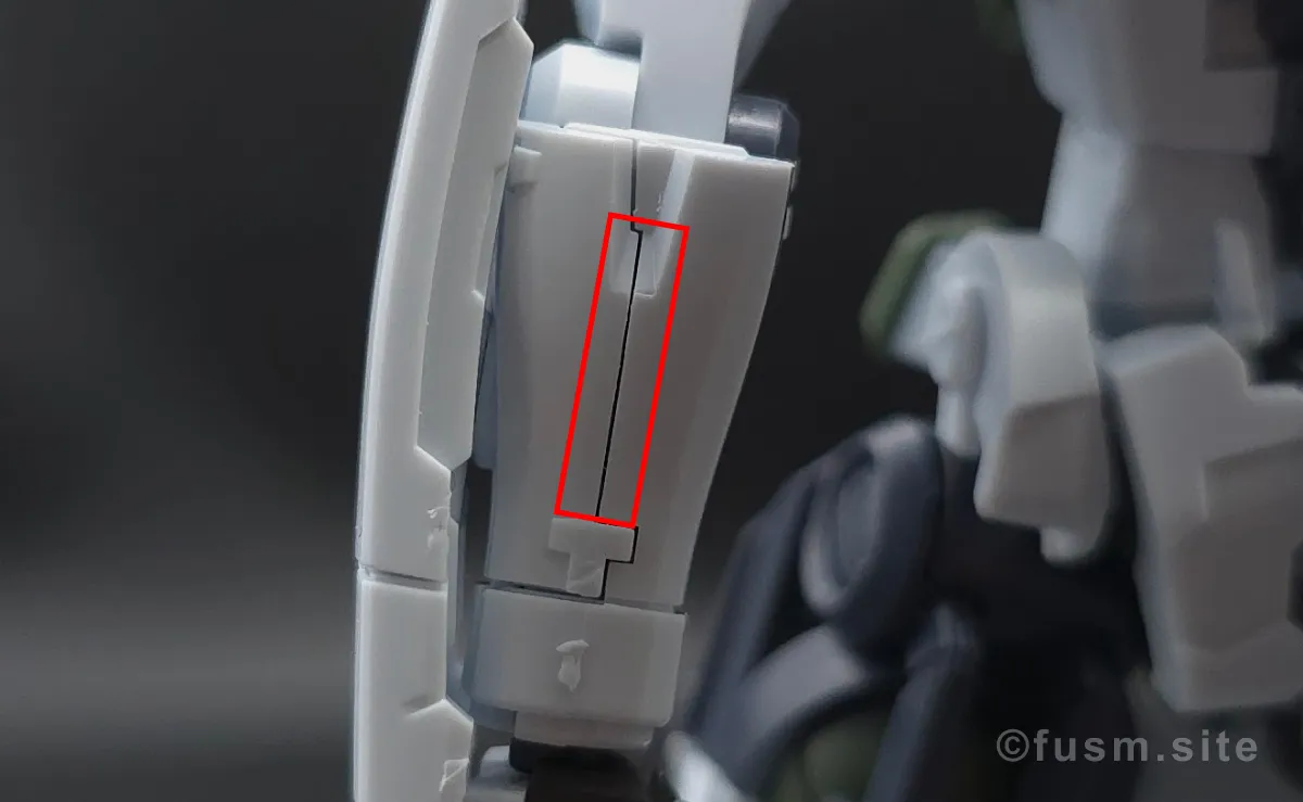 【レビュー】HG ゲルググ ボカタ機(GQ) 肩ディテール 合わせ目 01
