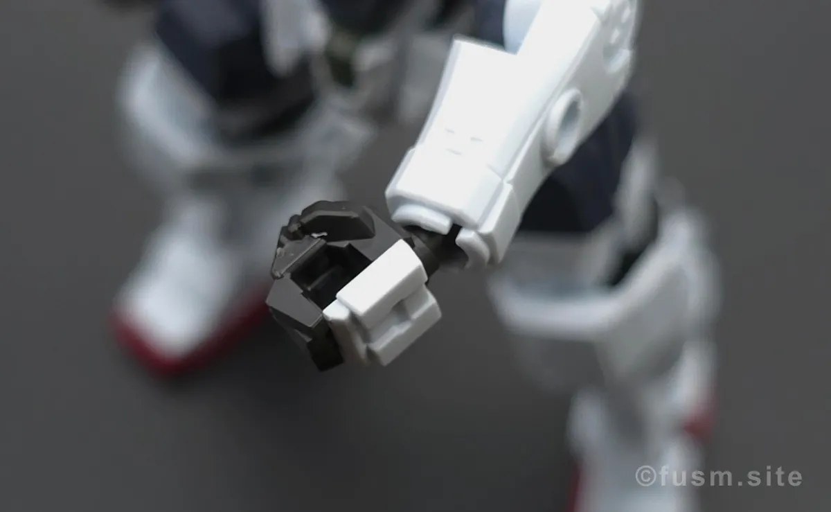 【レビュー】HG ゲルググ ボカタ機(GQ) 腕部ディテール 可動域 02