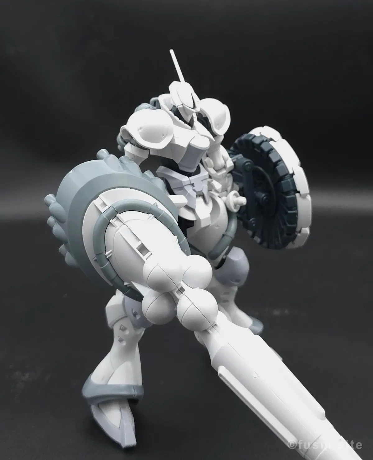【レビュー】HG 1/144 エグザベ専用ギャン(ハクジ装備) 多角的に見た全体の外観・素組み 12