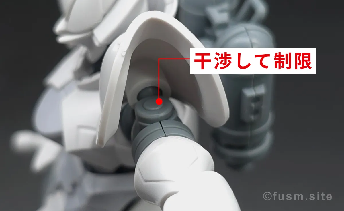【レビュー】HG 1/144 エグザベ専用ギャン(ハクジ装備) 肩ディテール 可動域 04